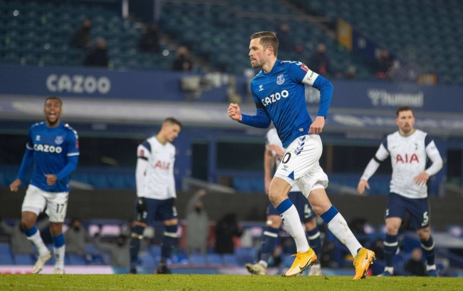 济提供了强 济提供了强