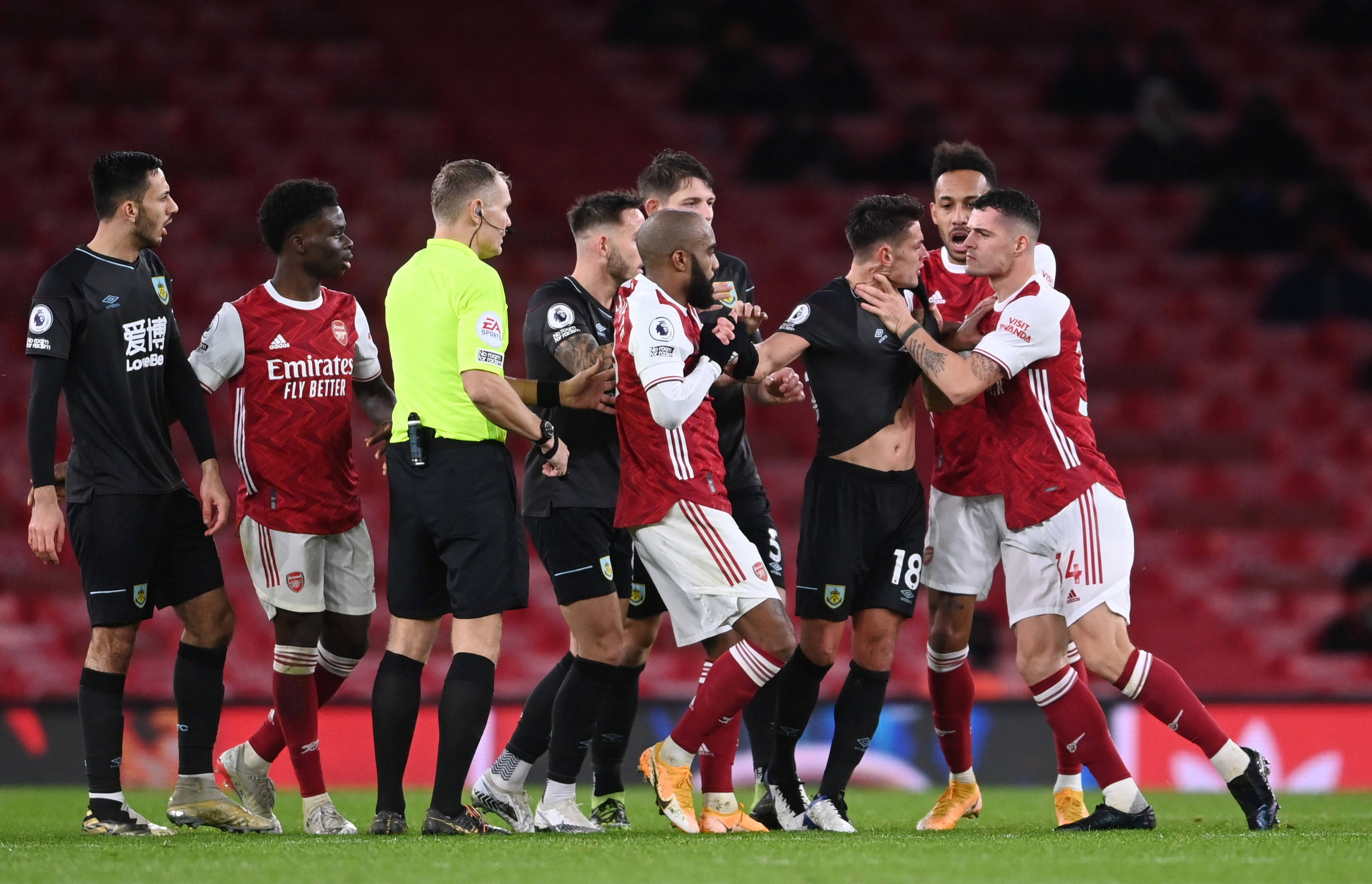 成为其夺冠 成为其夺冠